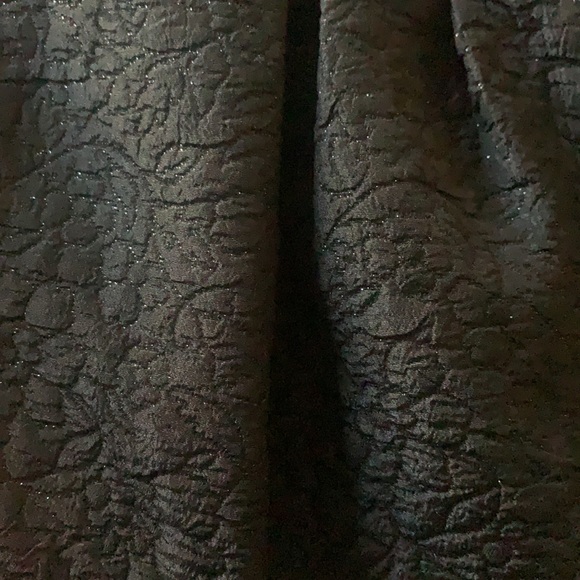 Vera Wang Skirt - Picture 3 of 5